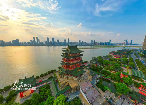 江西南昌 滕王閣游人如織