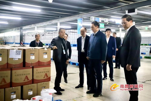 李紅軍在南昌小藍(lán)經(jīng)開區(qū)走訪慰問春節(jié)期間不停產(chǎn)企業(yè)